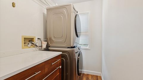 Tiny photo for 1810 Hawk Lane, Elk Grove Village, IL 60007 (MLS # 12474044)