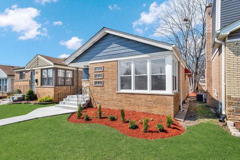 Tiny photo for 7826 S Christiana Avenue, Chicago, IL 60652 (MLS # 12613573)