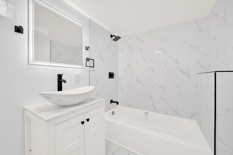 Tiny photo for 7826 S Christiana Avenue, Chicago, IL 60652 (MLS # 12613573)