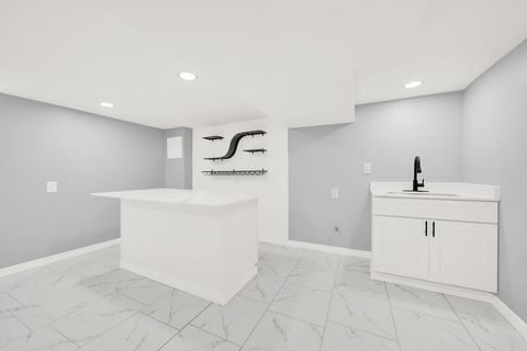 Tiny photo for 7826 S Christiana Avenue, Chicago, IL 60652 (MLS # 12613573)