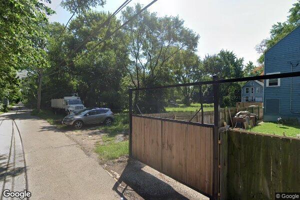 936 W 51st Place