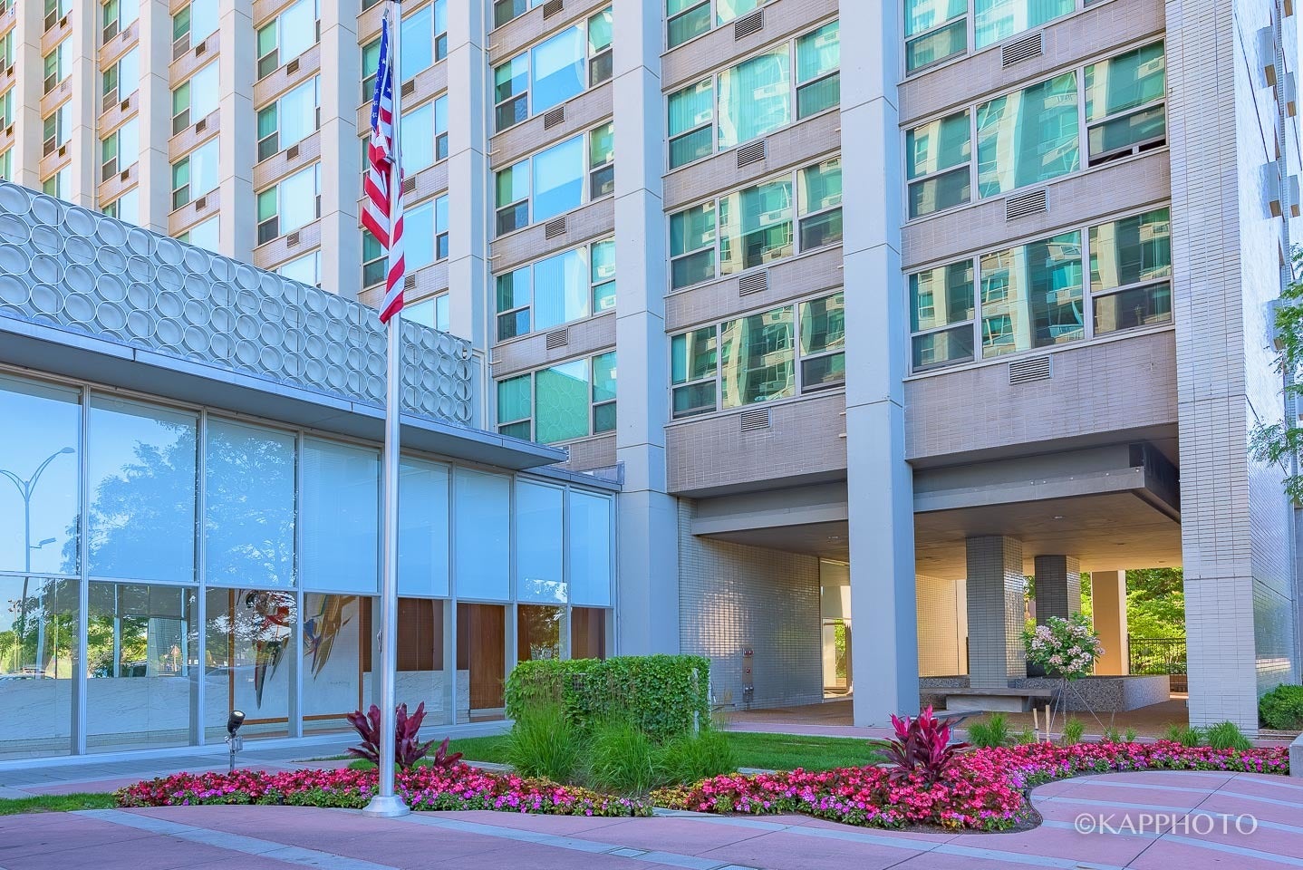 3600 N Lake Shore Drive 1216