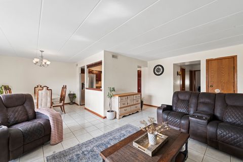 Tiny photo for 10538 Central Avenue #2S, Chicago Ridge, IL 60415 (MLS # 12626629)