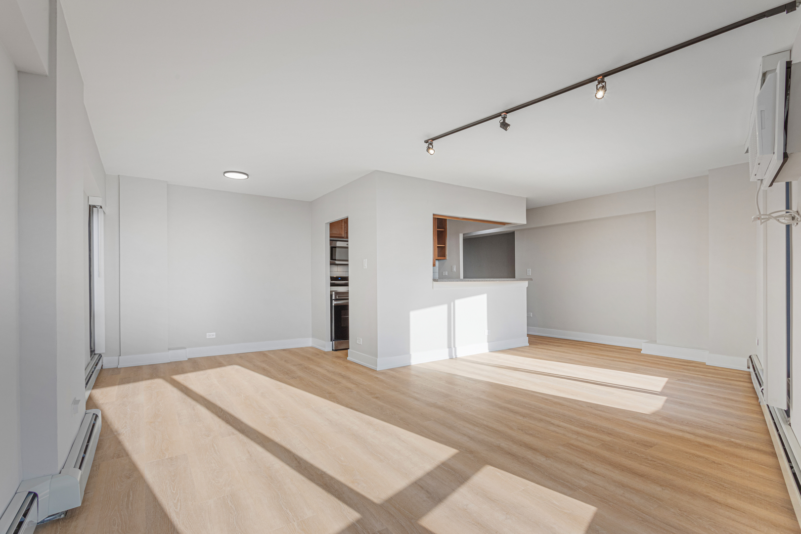 6166 N Sheridan Road 26K