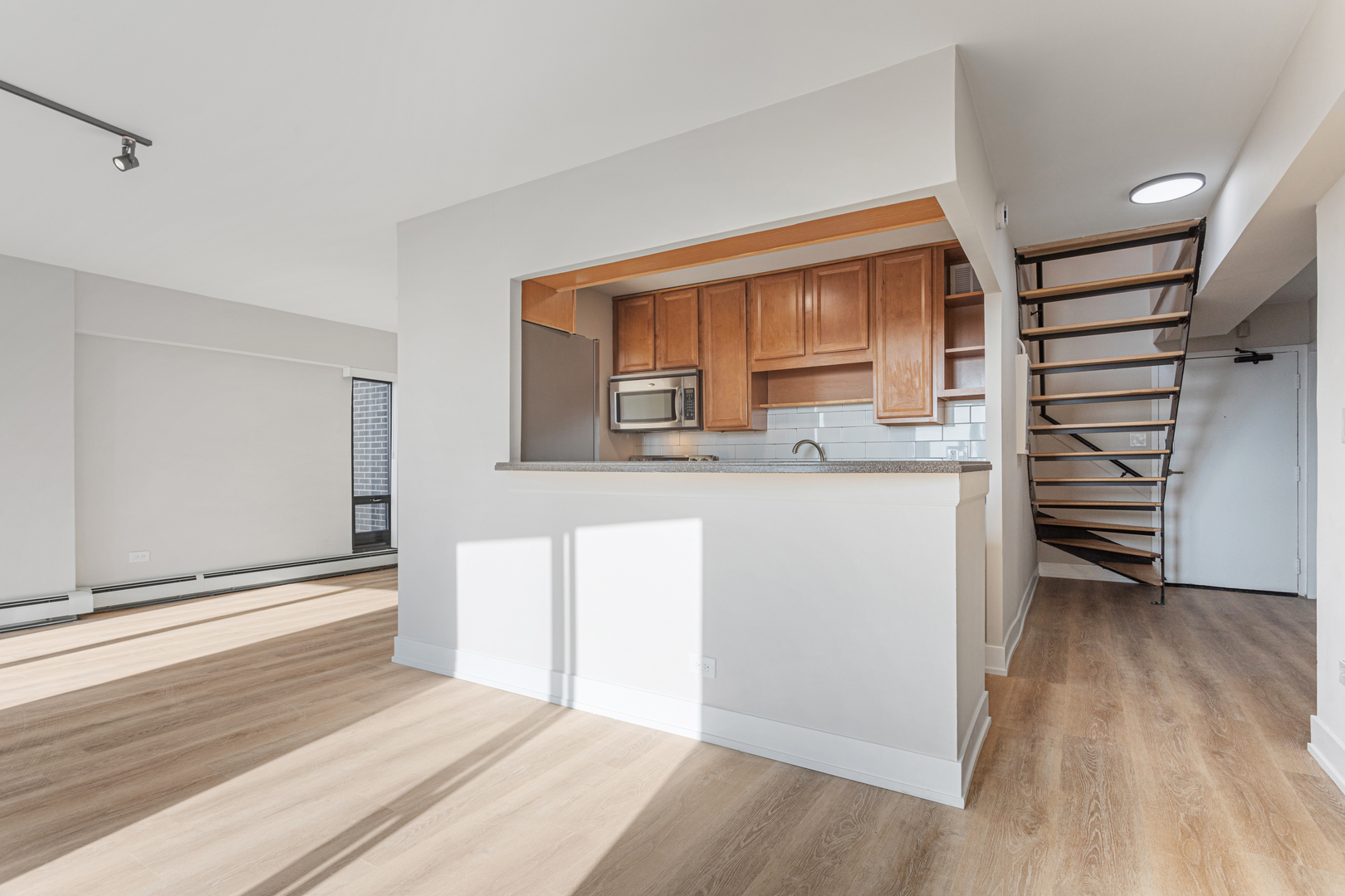 6166 N Sheridan Road 26K