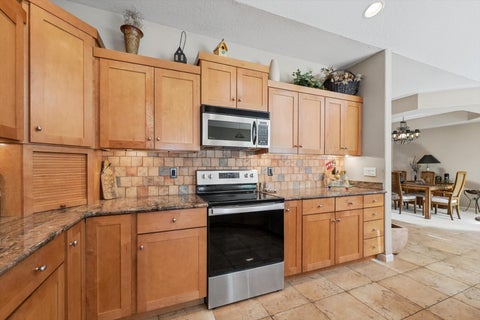 Tiny photo for 1626 Cobblefield Road #1626, Champaign, IL 61822 (MLS # 12760945)