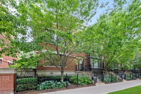 1336 S Indiana Avenue Chicago IL 60605