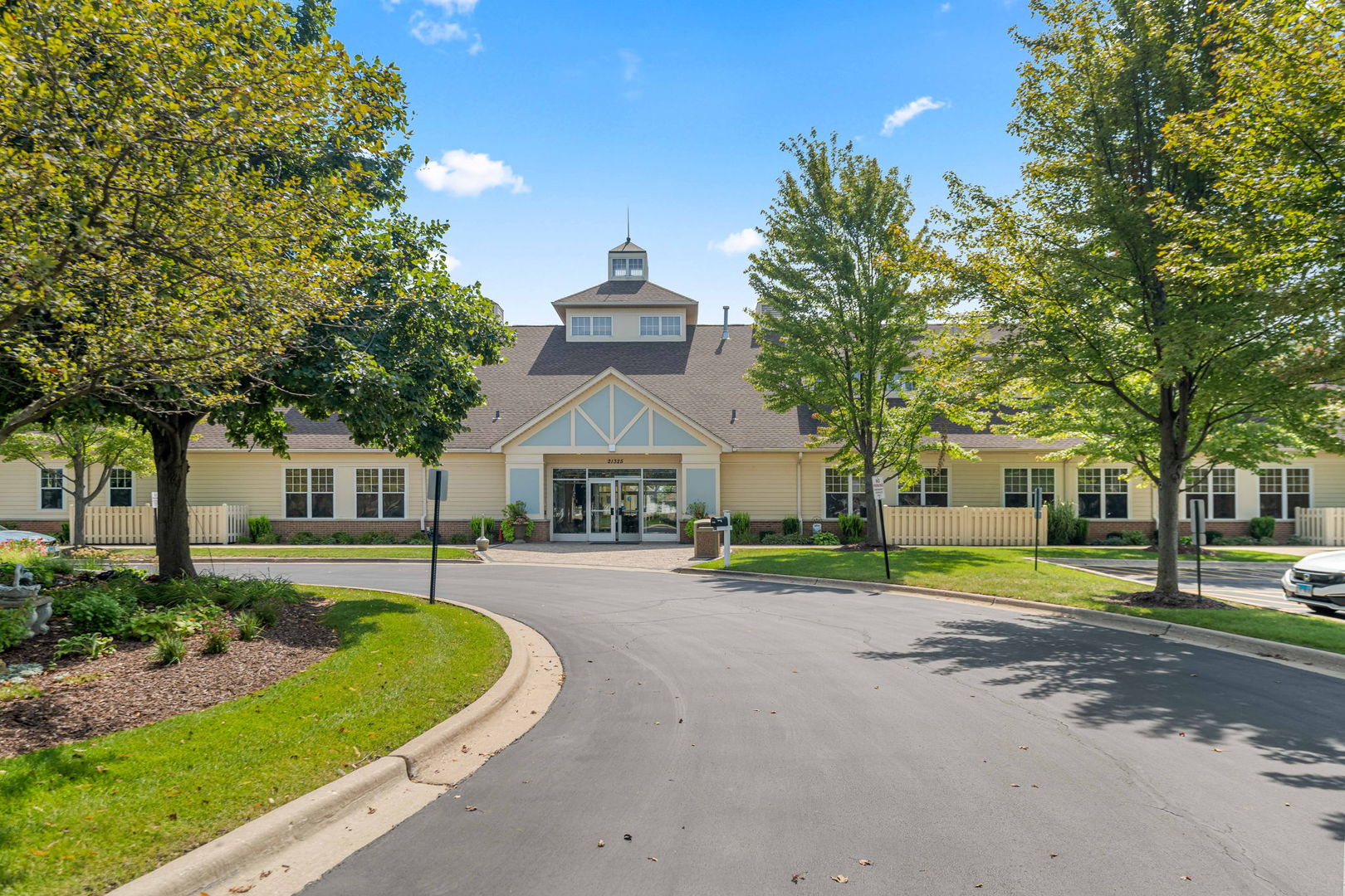 16310 Crescent Lake Drive 16310