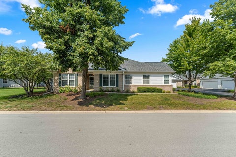 Photo of 16310 Crescent Lake Drive #16310, Crest Hill, IL 60403 (MLS # 12749243)