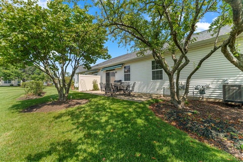 Tiny photo for 16310 Crescent Lake Drive #16310, Crest Hill, IL 60403 (MLS # 12749243)