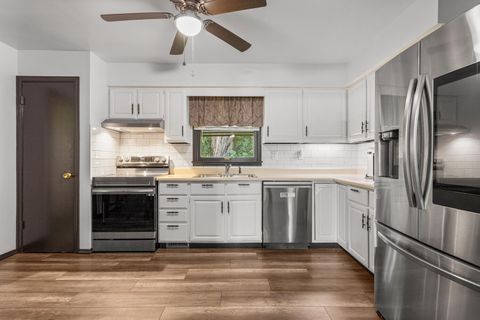 Tiny photo for 2305 E Shurts Circle, Urbana, IL 61801 (MLS # 12469243)