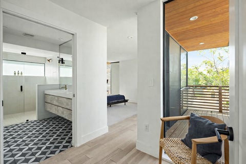 Tiny photo for 2201 Santa Rosa Street, Austin, TX 78702 (MLS # 12765751)
