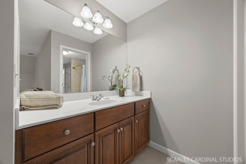 Tiny photo for 1017 Tartan Court, Wheaton, IL 60187 (MLS # 12565090)