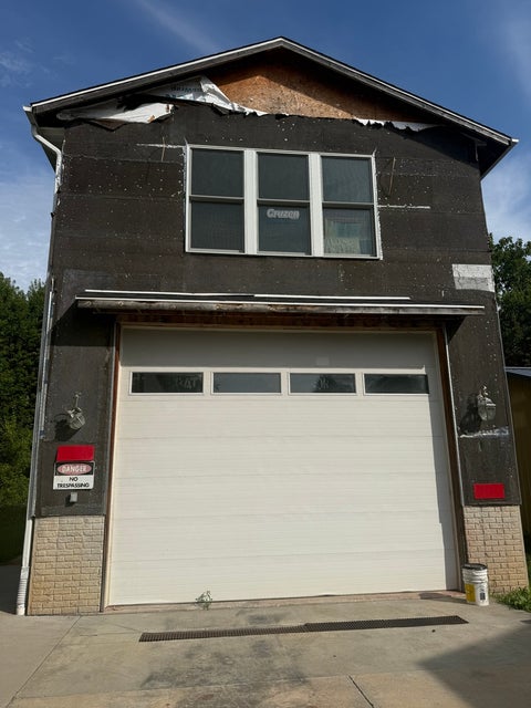 Tiny photo for 24778 Valley Drive, Bettendorf, IA 52722 (MLS # 12758996)