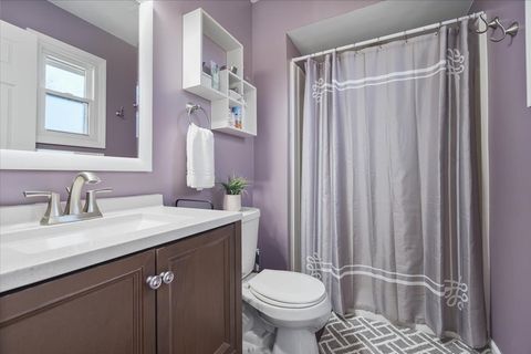 Tiny photo for 5 Pembrook Circle, Bloomington, IL 61704 (MLS # 12547299)