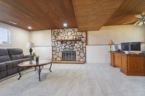 Tiny photo for 5 Pembrook Circle, Bloomington, IL 61704 (MLS # 12547299)