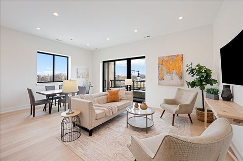 Tiny photo for 5340 N Lincoln Avenue #403, Chicago, IL 60625 (MLS # 12607777)