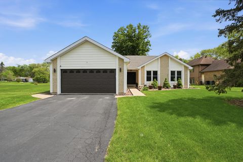 Photo of 18547 Fresno Lane, Homewood, IL 60430 (MLS # 12636379)