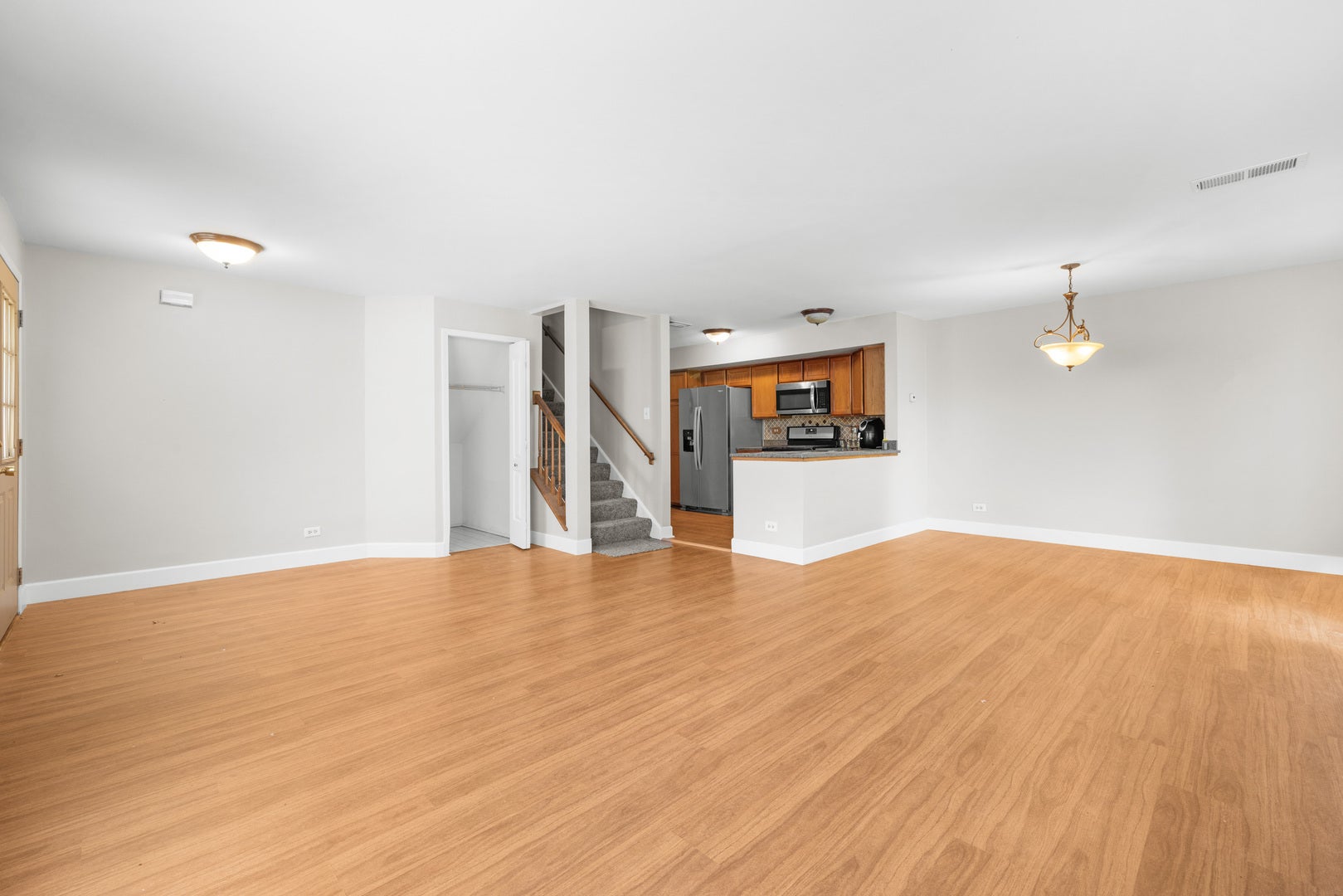 1612 Thornfield Court