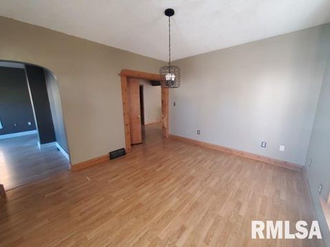 Tiny photo for 600 E 5TH Street, Rock Falls, IL 61071 (MLS # QC4269517)