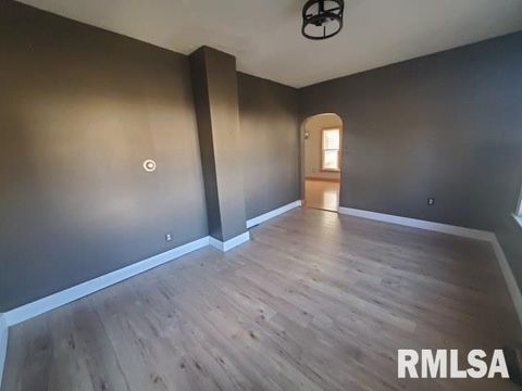 Tiny photo for 600 E 5TH Street, Rock Falls, IL 61071 (MLS # QC4269517)