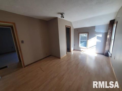 Tiny photo for 600 E 5TH Street, Rock Falls, IL 61071 (MLS # QC4269517)