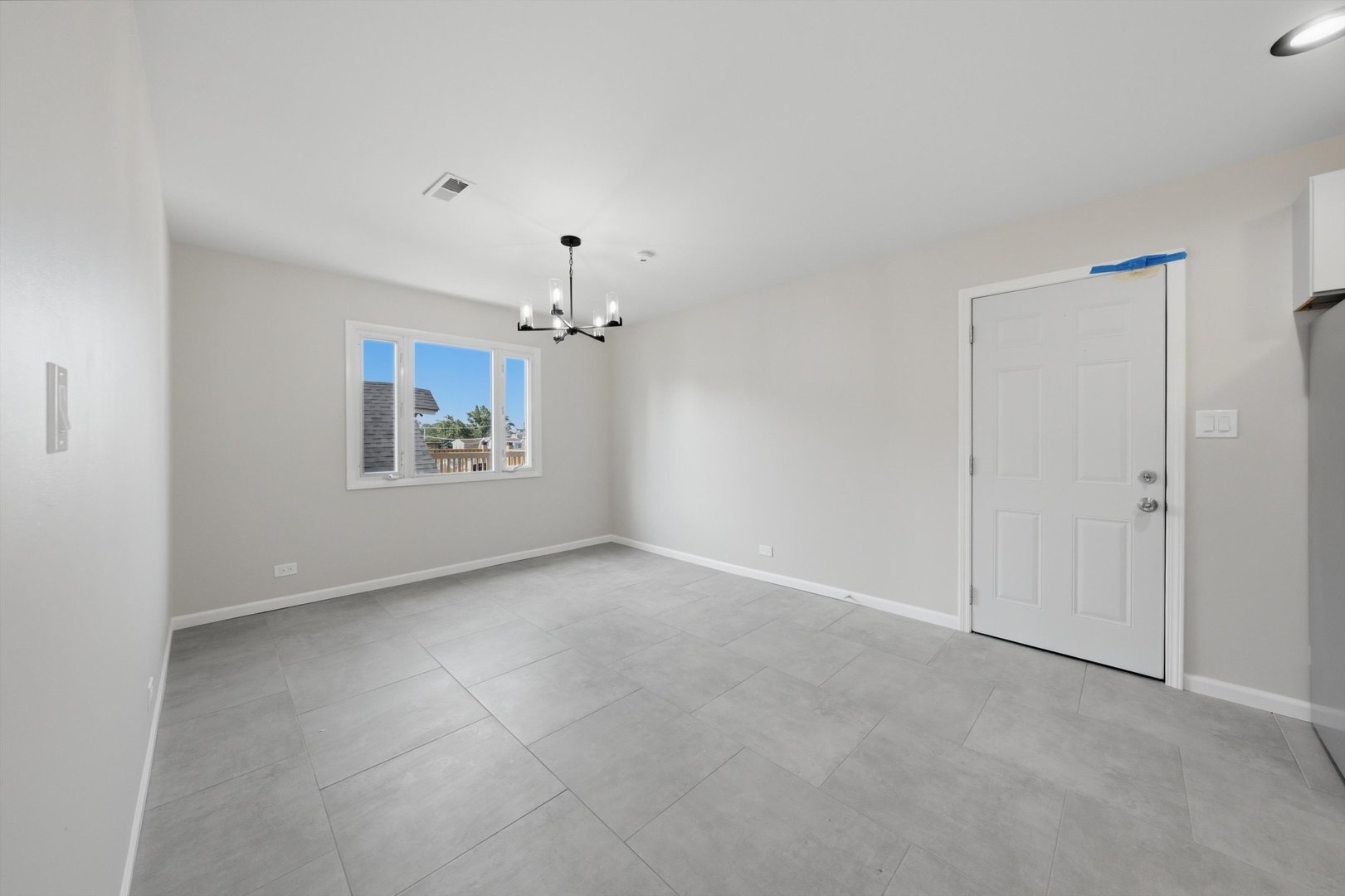 2134 N 73rd Avenue