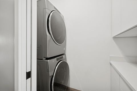 Tiny photo for 231 W Scott Street #2, Chicago, IL 60610 (MLS # 12607298)