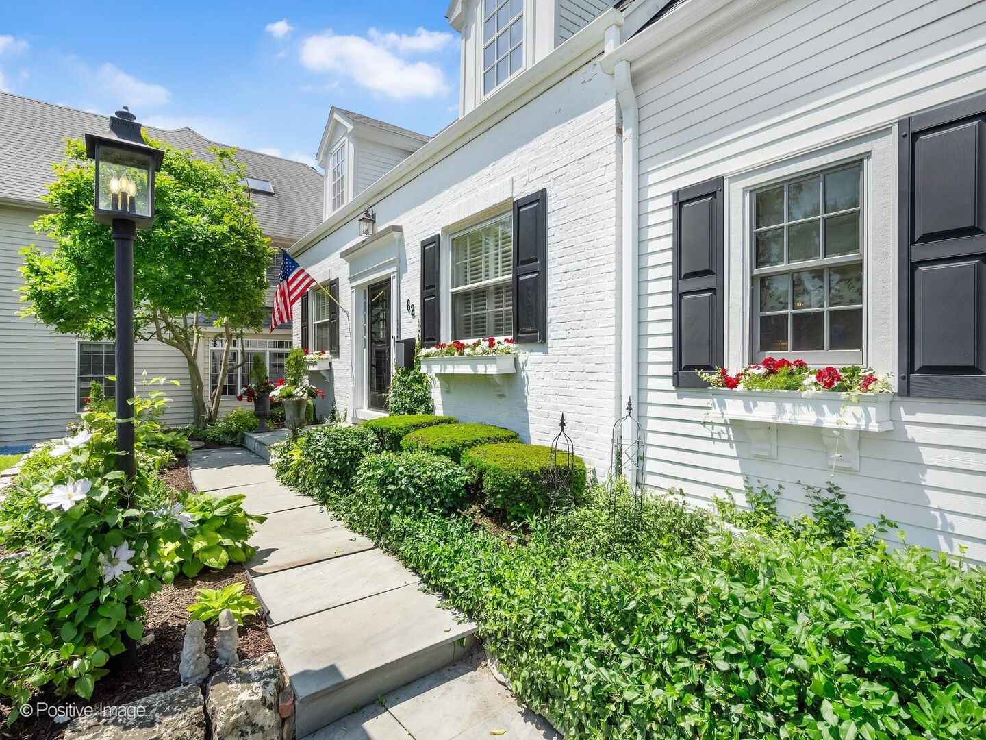 62 Waverly Avenue