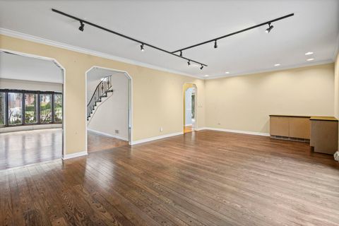 Tiny photo for 560 HUNTER Road, Wilmette, IL 60091 (MLS # 12606904)