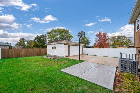 A home in Alsip