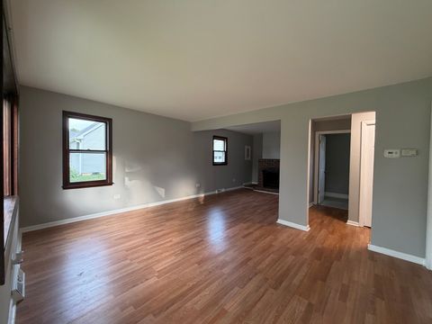 Tiny photo for 321 Janet Avenue, Darien, IL 60561 (MLS # 12579998)