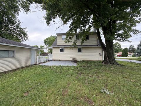 Tiny photo for 321 Janet Avenue, Darien, IL 60561 (MLS # 12579998)