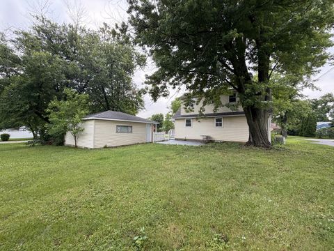 Tiny photo for 321 Janet Avenue, Darien, IL 60561 (MLS # 12579998)