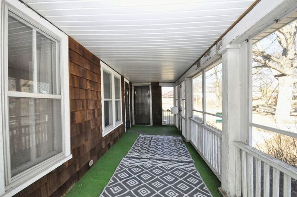 710 Short Street