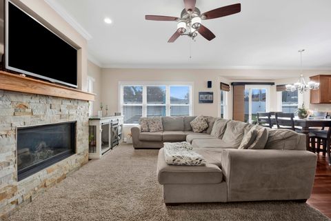 Tiny photo for 117 S Grant Street, Westmont, IL 60559 (MLS # 12605140)