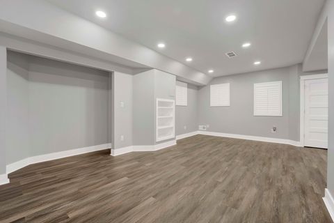 Tiny photo for 117 S Grant Street, Westmont, IL 60559 (MLS # 12605140)