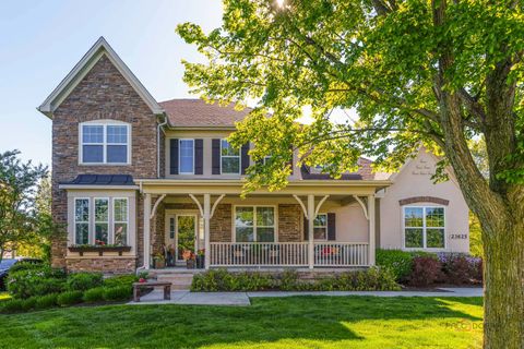 Photo of 23625 N SANCTUARY CLUB Drive, Kildeer, IL 60047 (MLS # 12659576)