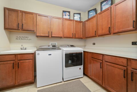 Tiny photo for 23625 N SANCTUARY CLUB Drive, Kildeer, IL 60047 (MLS # 12659576)