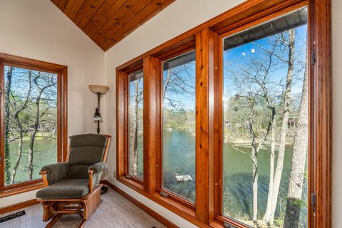 Tiny photo for 5 Lake Shore Court, Carbondale, IL 62902 (MLS # 12613302)