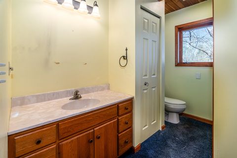 Tiny photo for 5 Lake Shore Court, Carbondale, IL 62902 (MLS # 12613302)