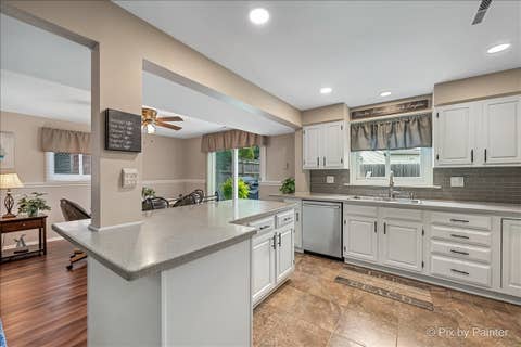 Tiny photo for 641 Devonshire Lane, Crystal Lake, IL 60014 (MLS # 12705220)