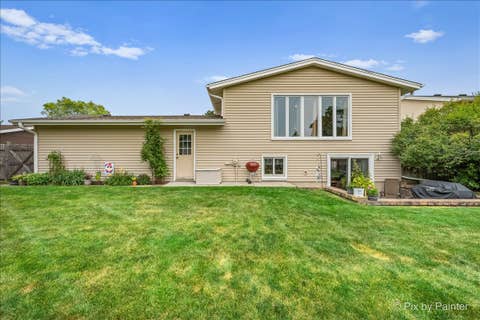 Tiny photo for 641 Devonshire Lane, Crystal Lake, IL 60014 (MLS # 12705220)