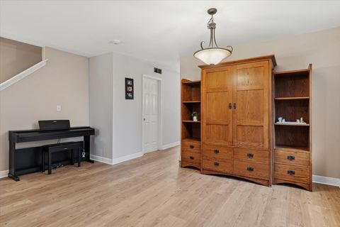 Tiny photo for 2667 Woodmere Drive, Darien, IL 60561 (MLS # 12518899)