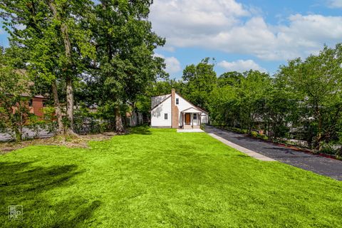 908 Cedar Street Willow Springs IL 60480