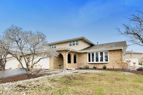 Tiny photo for 13625 Kristoffer Lane, Orland Park, IL 60467 (MLS # 12597643)