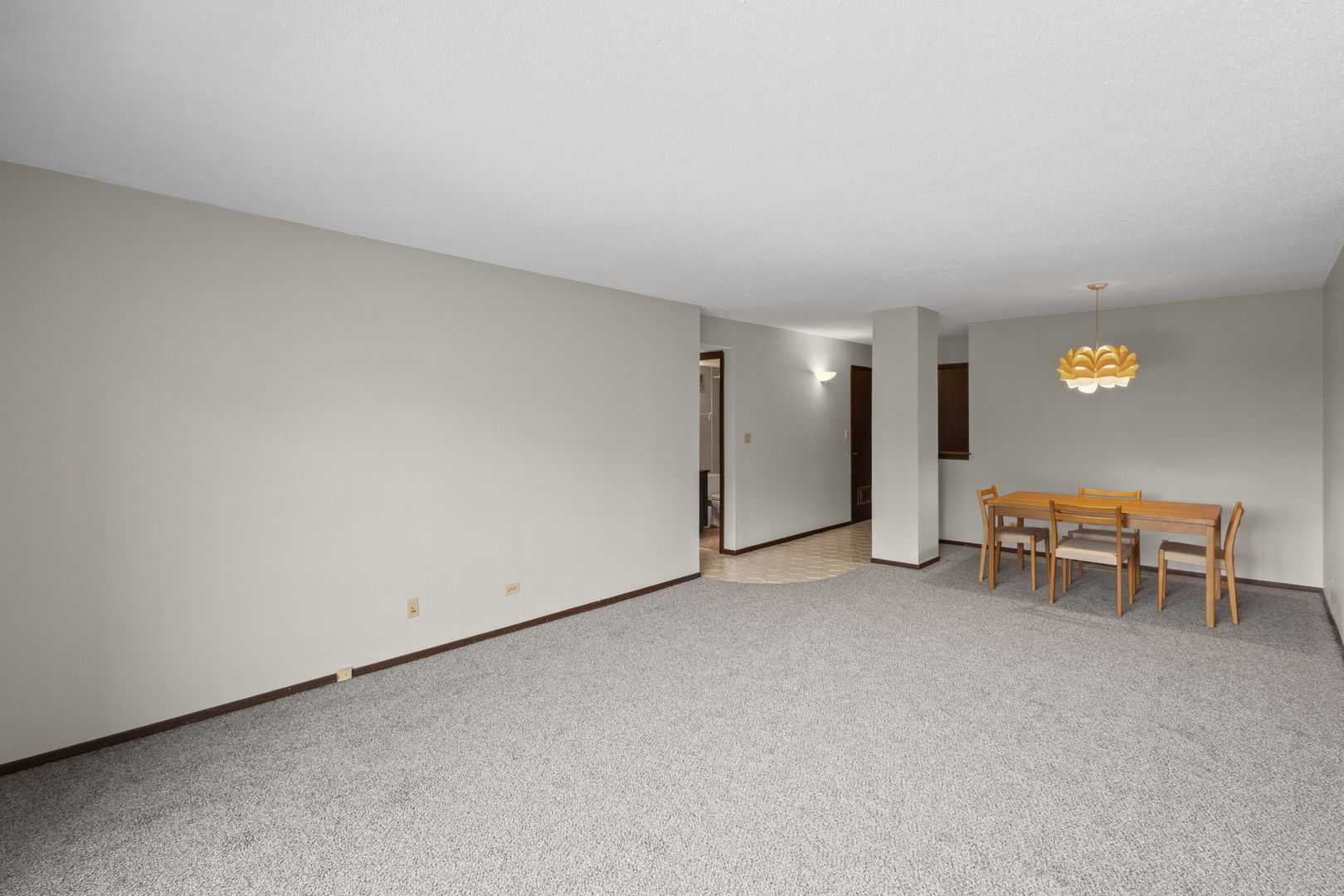 1738 Chicago Avenue 803