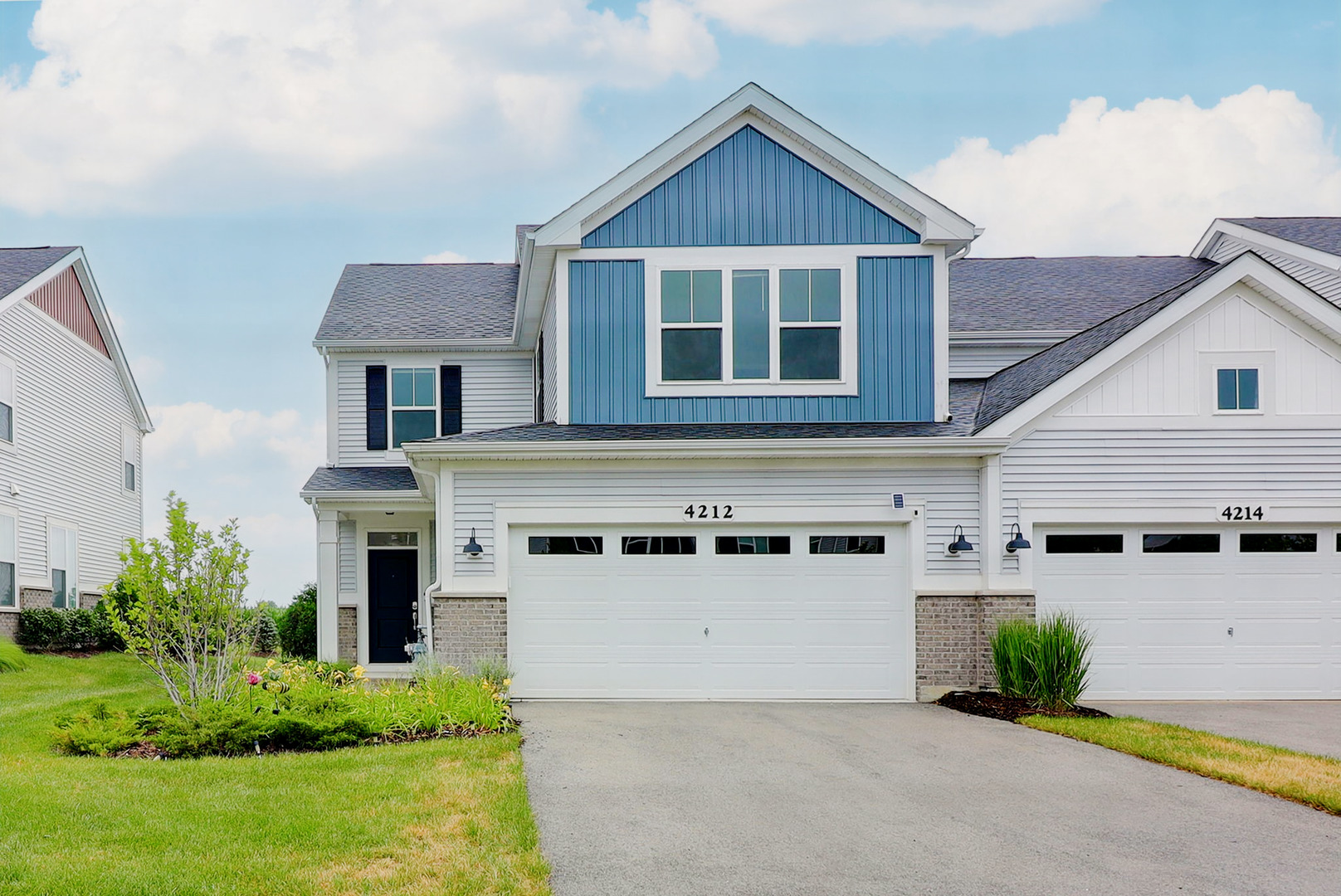 View Aurora, IL 60504 townhome