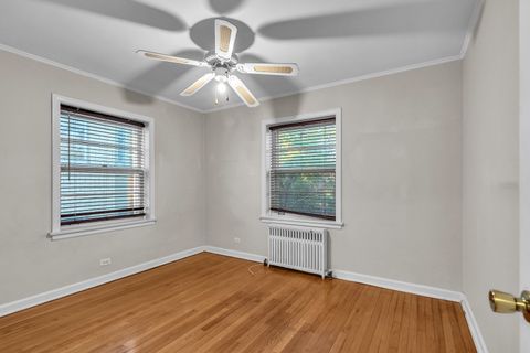 Tiny photo for 530 Michigan Avenue #3E, Evanston, IL 60202 (MLS # 12500334)