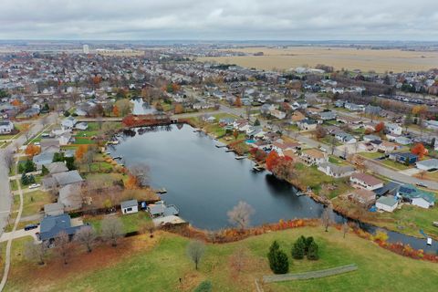 Tiny photo for 6910 Manchester Drive, Plainfield, IL 60586 (MLS # 12524287)